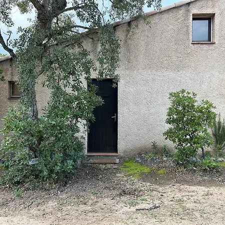Mini-villa à 1 Minute De La De Santa Giulia Villa